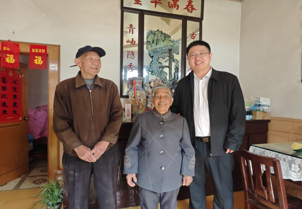 1745895320625380.png 1745895231055.png