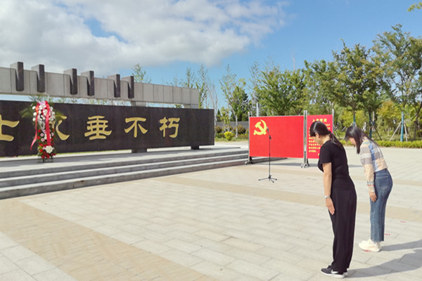 01_副本.jpg